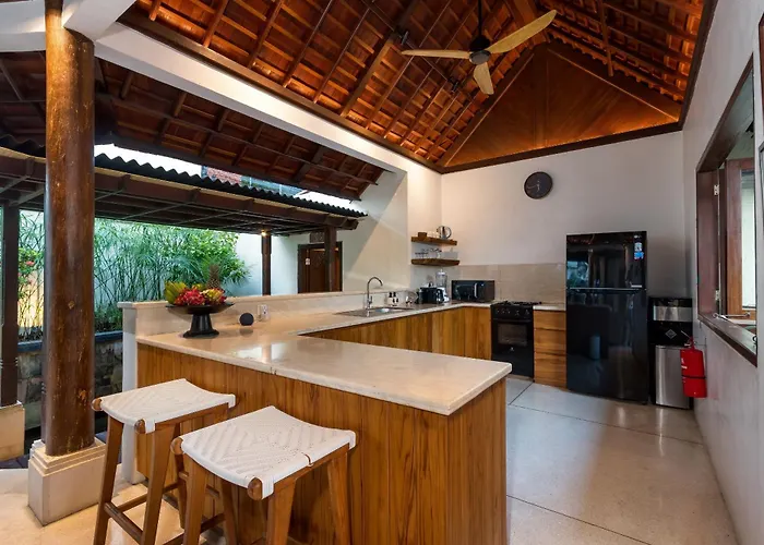 Kubu Cempaka Putih Villa