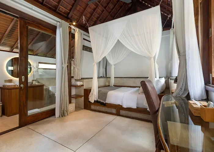 Villa Kubu Cempaka Putih