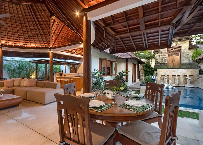 Kubu Cempaka Putih Villa *