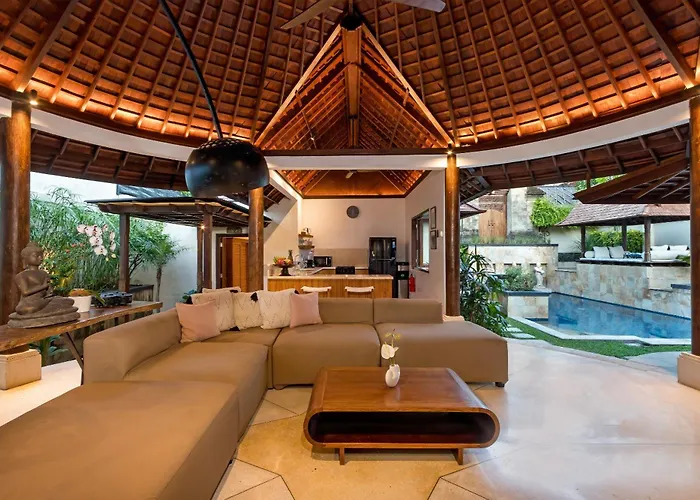 Kubu Cempaka Putih * Canggu (Bali)